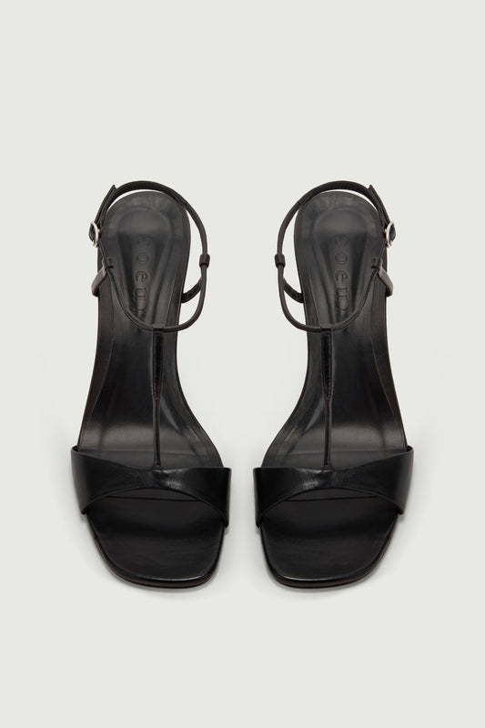 Sandalen Cecilie – Schwarz Leder mit Absatz – Soeur