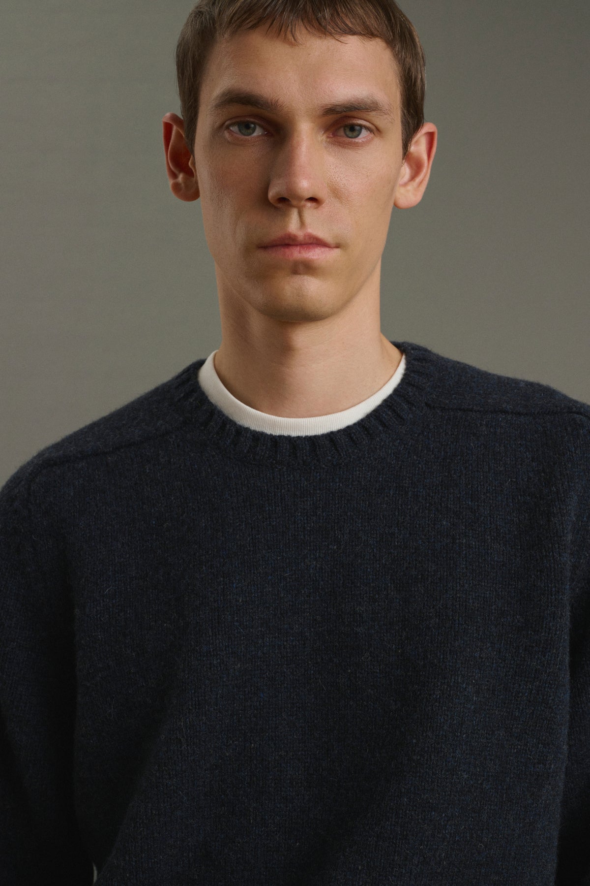 Isamu pullover - Heathered Navy - Wool - Men vue 5