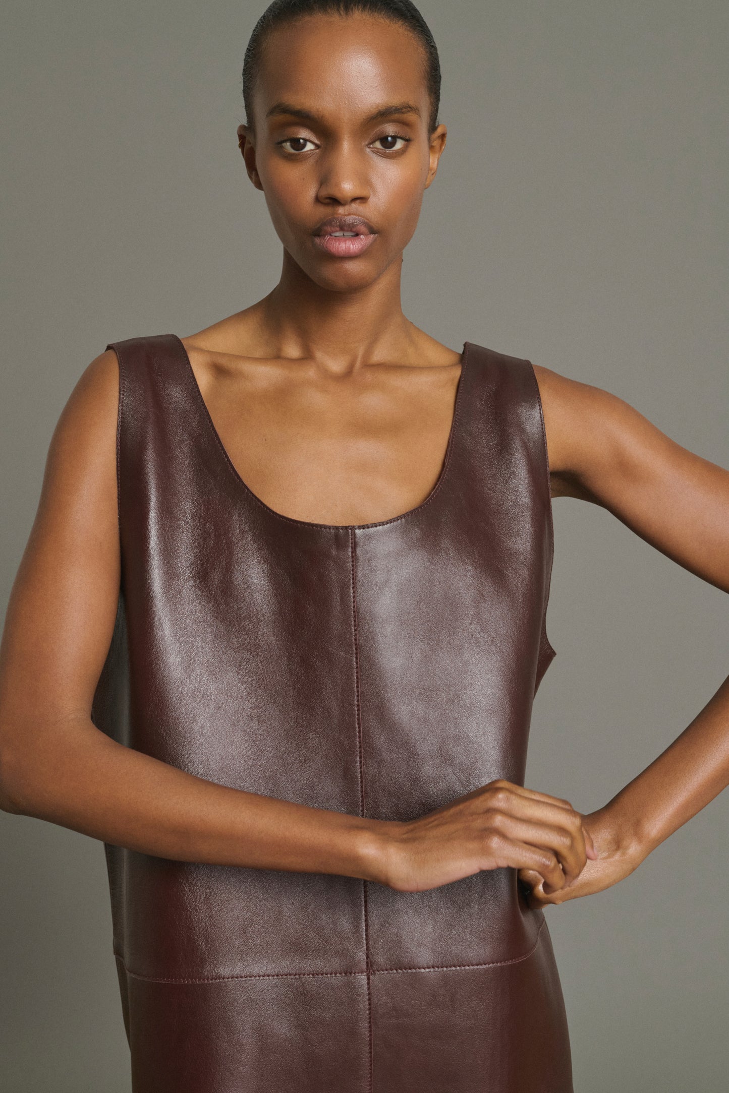 Kleid Joa – Bordeaux – Leder – Damen