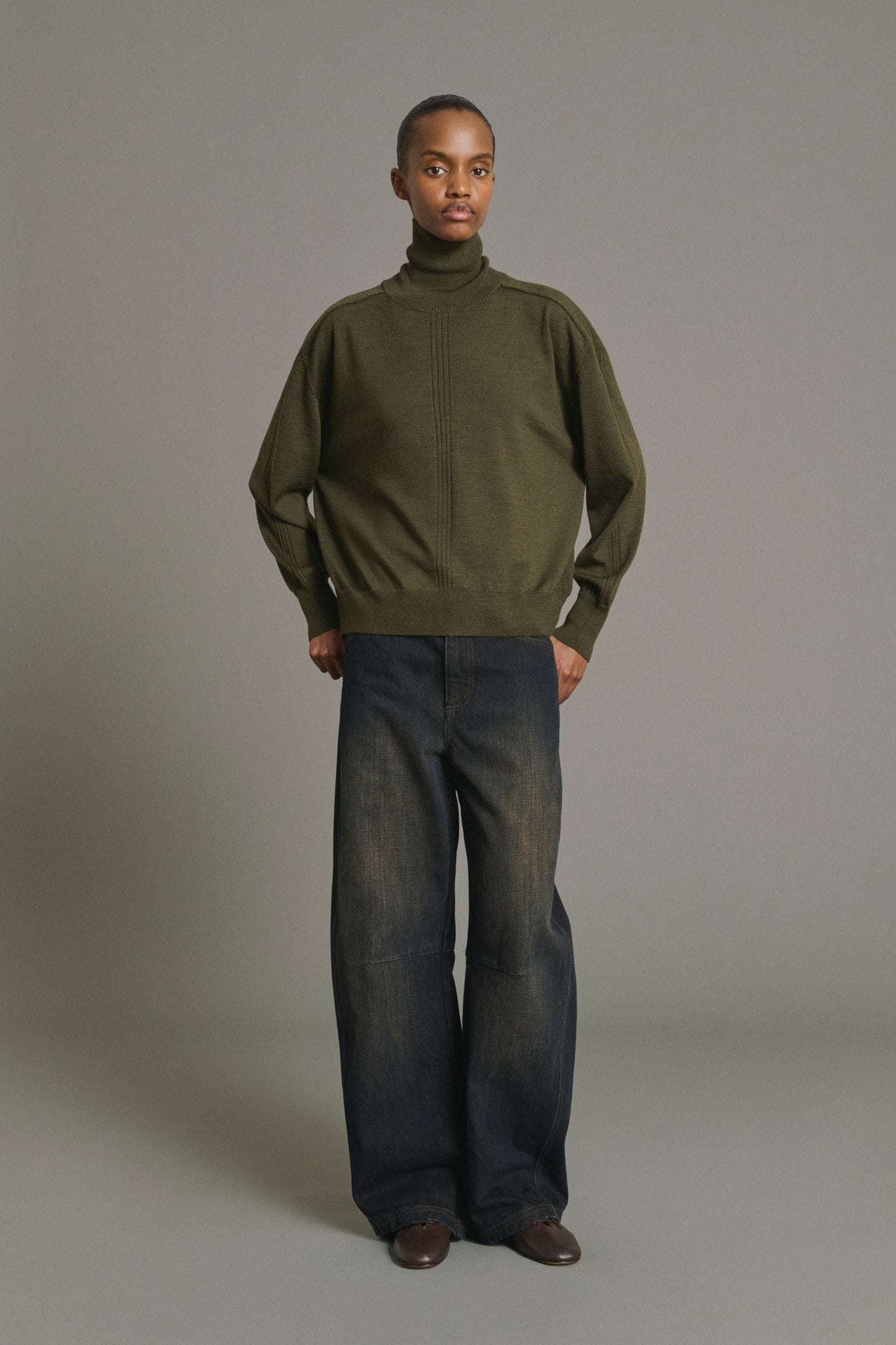 Nord Pullover - Dark Khaki - Merino Wool - Women