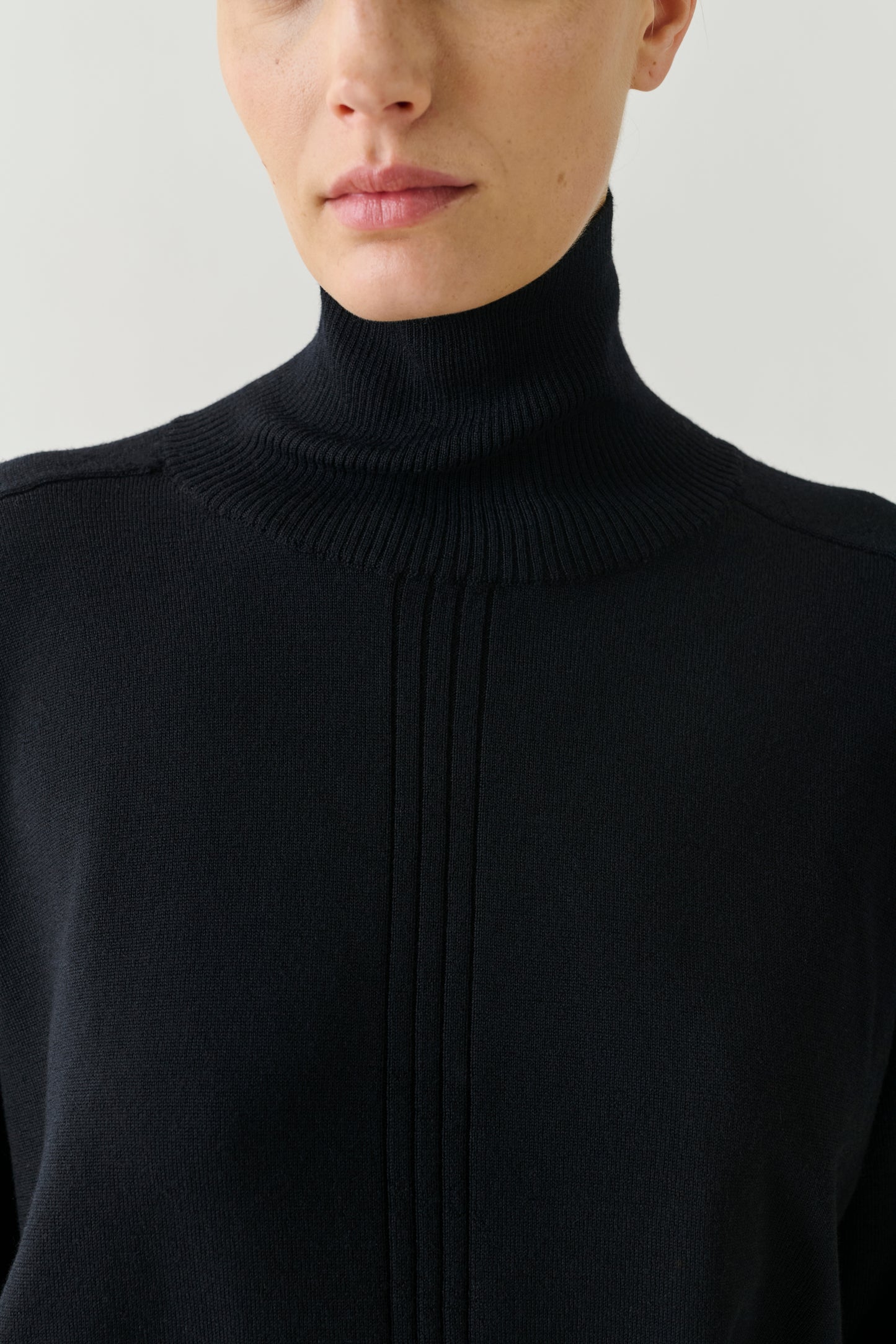 Pullover Nord - Schwarz Merinowolle Rollkragen Oversize - Soeur